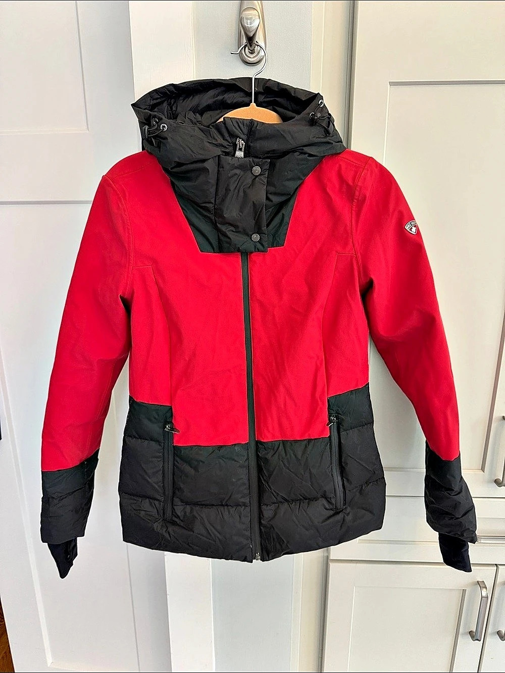 Post Card Luxury Sportswear Down Puffer Ski Jacket Red & Black Size 42